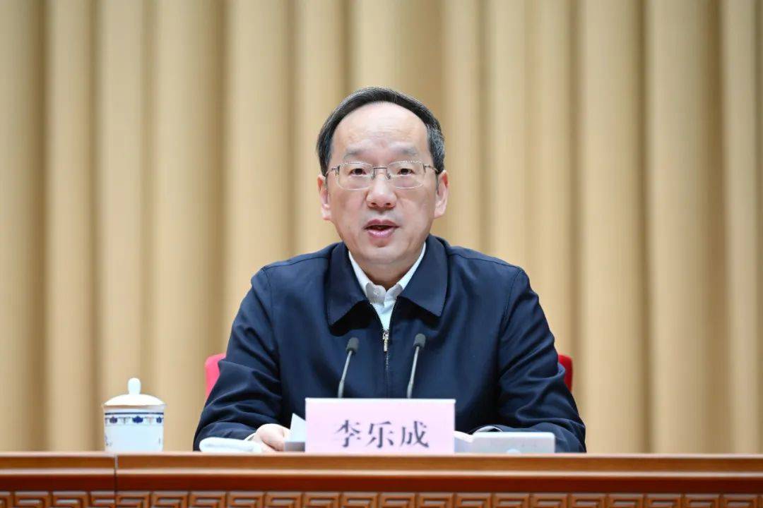 全省优化营商环境暨三年行动决胜之年动员大会召开 郝鹏李乐成讲话 周波王新伟出席