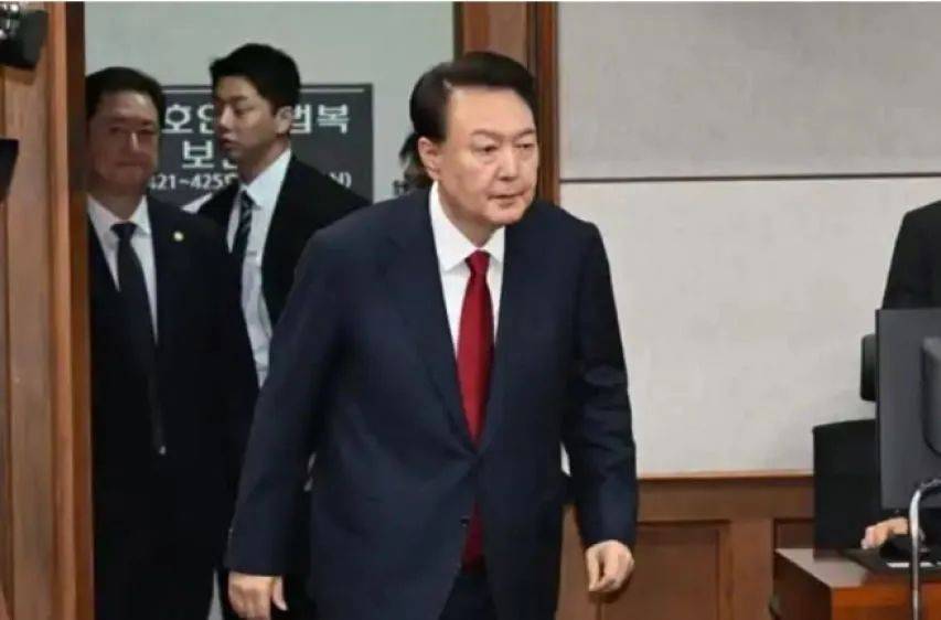 大局已定！李在明对华措辞变了，4字定义尹锡悦，中韩迎来大结局
