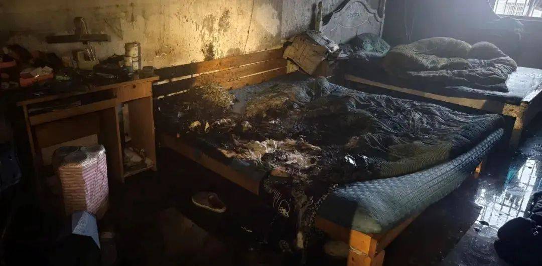 这个充电坏习惯，可能酿成大祸！已有人被送进ICU……